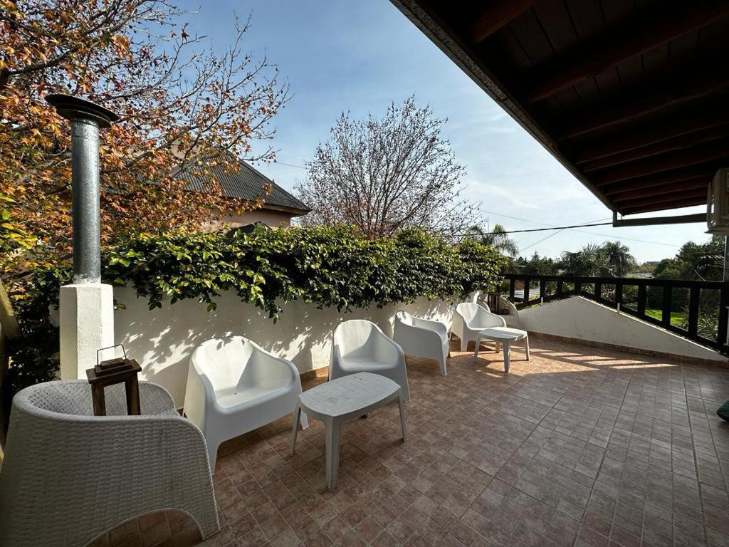 Posada Costa Del Sol Colón Esterno foto